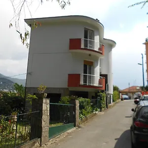  Holiday home Il Villino Del Ruscello